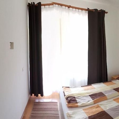 Simon Apartman Балатонлелле Екстер'єр фото